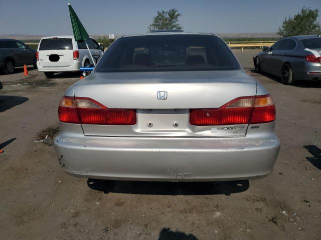 1HGCG1655XA020512 - 1999 HONDA ACCORD EX SILVER photo 6