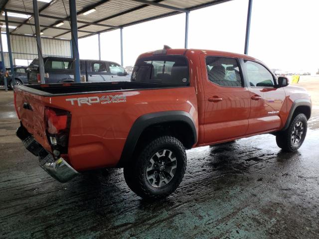 5TFCZ5AN5JX125840 - 2018 TOYOTA TACOMA DOUBLE CAB Қызғылт сары фото 3