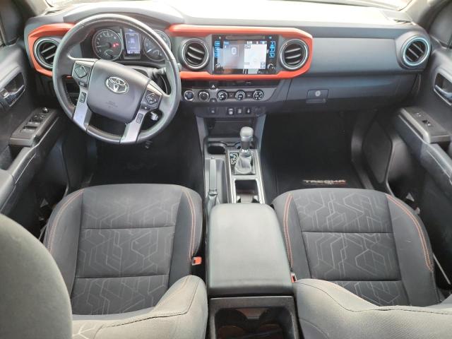 5TFCZ5AN5JX125840 - 2018 TOYOTA TACOMA DOUBLE CAB Қызғылт сары фото 8