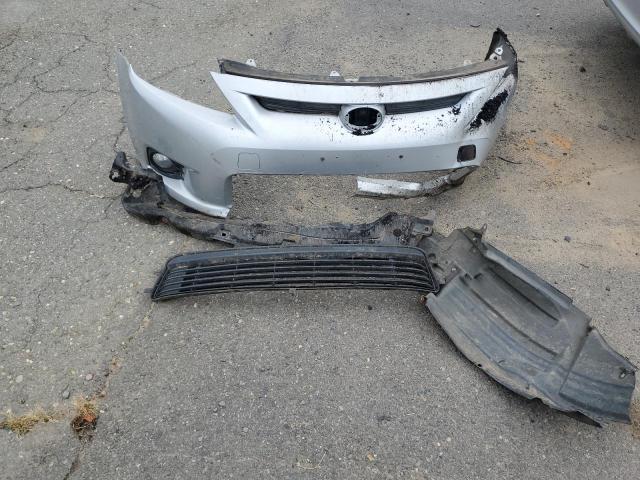 JTKJF5C74B3010355 - 2011 TOYOTA SCION TC 银色 照片 12