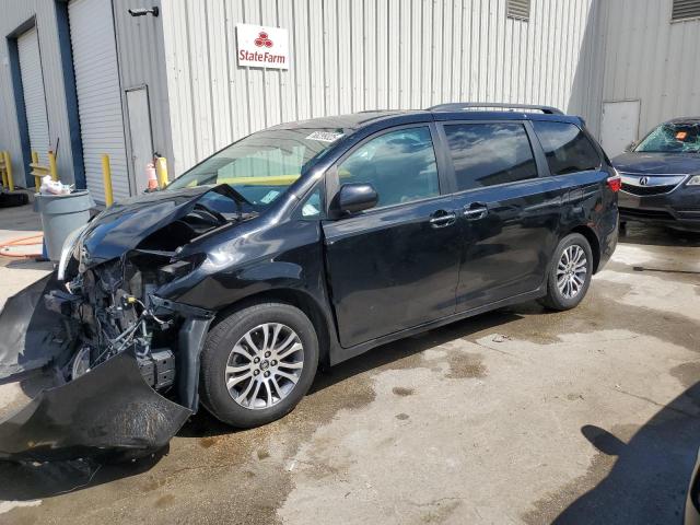 2019 TOYOTA SIENNA XLE, 