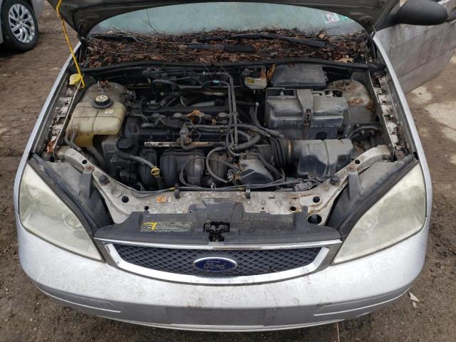 1FAFP34N76W157212 - 2007 FORD FOCUS ZX4 SILVER photo 11