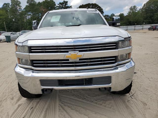 1GC2KUEG4FZ113051 - 2015 CHEVROLET SILVERADO K2500 HEAVY DUTY WHITE photo 5