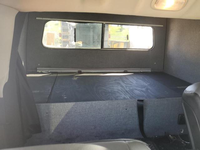 3C7WRNDL0KG686057 - 2019 RAM 5500 银色 照片 10