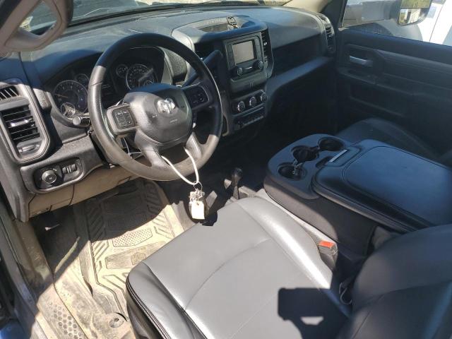 3C7WRNDL0KG686057 - 2019 RAM 5500 银色 照片 8