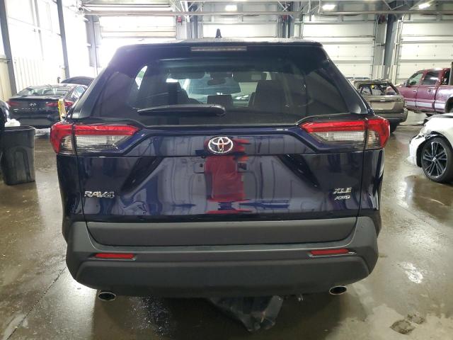 2T3P1RFV7RW442043 - 2024 TOYOTA RAV4 XLE 蓝色 照片 6