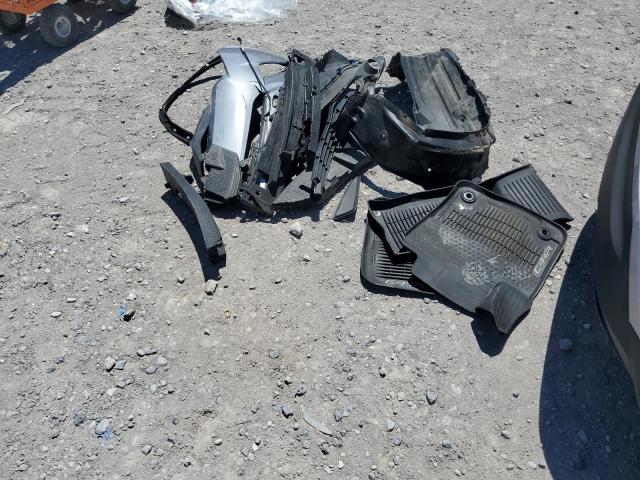 JTNKHMBX8K1027104 - 2019 TOYOTA C-HR XLE Gümüş fotoğraf 13