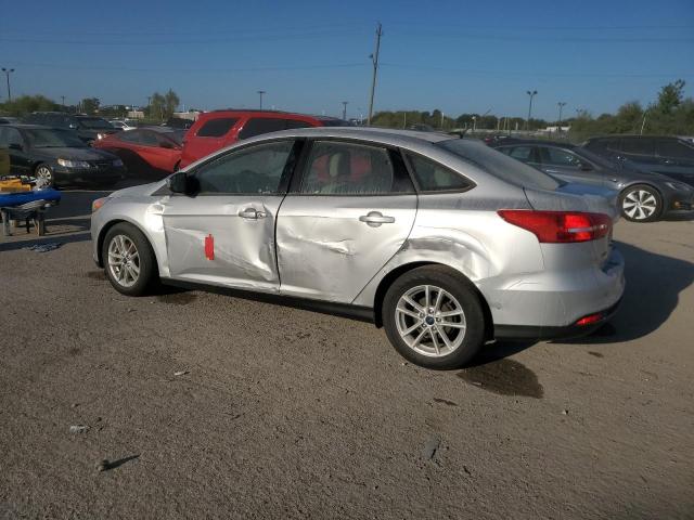 1FADP3F23JL242116 - 2018 FORD FOCUS SE SILVER photo 2