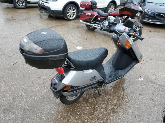 3H1HF03087D201886 - 2007 HONDA CH80 GRAY photo 4