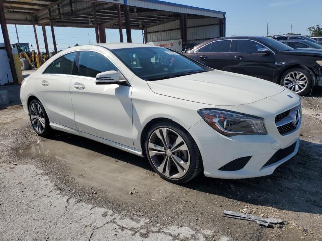 WDDSJ4EB9FN173735 - 2015 MERCEDES-BENZ CLA 250 WHITE photo 4