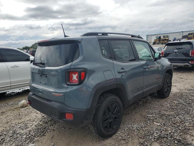 ZACCJBCB1JPH13861 - 2018 JEEP RENEGADE TRAILHAWK GRAY photo 3