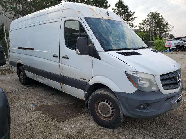 WD3PE8DC6E5862582 - 2014 MERCEDES-BENZ SPRINTER 2500 WHITE photo 4