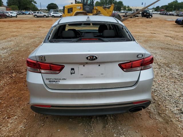 5XXGT4L38HG144280 - 2017 KIA OPTIMA LX 银色 照片 6
