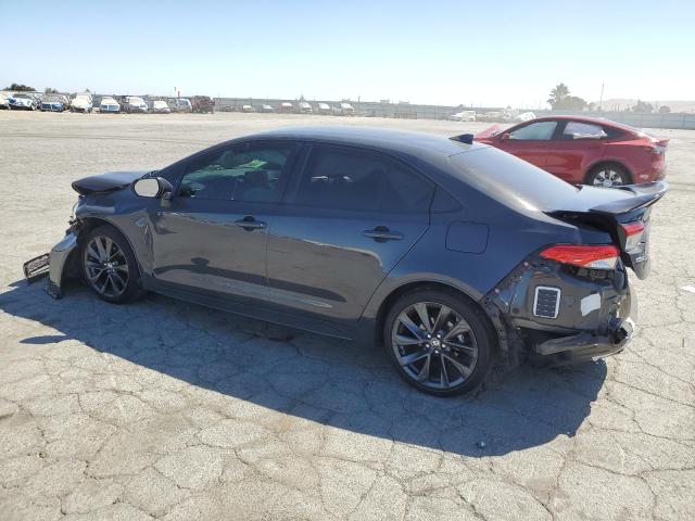 JTDBCMFE4P3026782 - 2023 TOYOTA COROLLA LE CHARCOAL photo 2