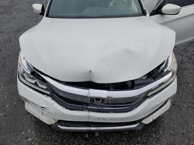 1HGCR2F55HA051874 - 2017 HONDA ACCORD SPORT 白色 照片 11