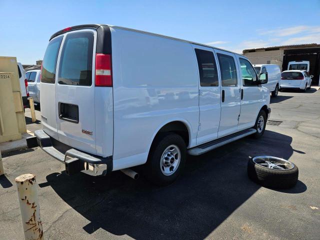 1GTW7AFG3K1317199 - 2019 GMC SAVANA G2500 WHITE photo 4