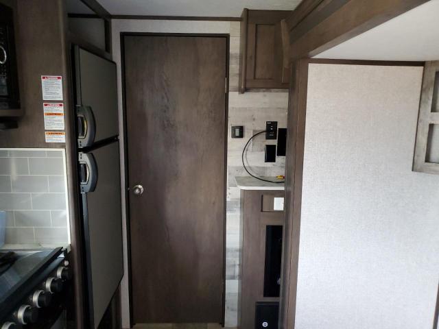 4YDT18029LM938373 - 2020 COLE CAMPER TWO TONE photo 6