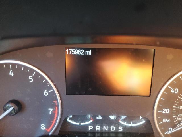 MAJ3P1TE3JC192929 - 2018 FORD ECOSPORT SE Plata foto 9