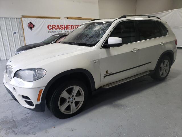 5UXZW0C51D0B95739 - 2013 BMW X5 XDRIVE35D WHITE photo 1