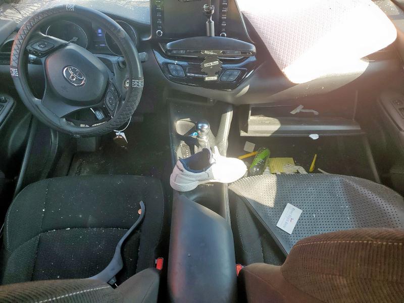 JTNKHMBX7K1033217 - 2019 TOYOTA C-HR XLE GRAY photo 8