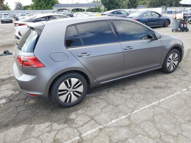 WVWKP7AUXGW903472 - 2016 VOLKSWAGEN E-GOLF SE GRAY photo 3