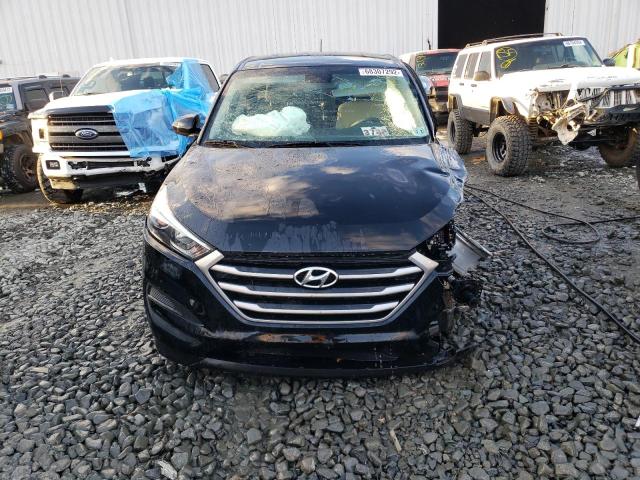 KM8J2CA47JU790078 - 2018 HYUNDAI TUCSON SE BLACK photo 5