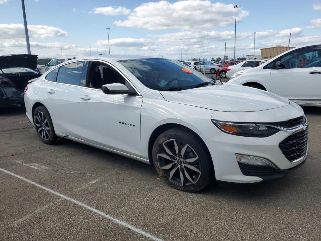 1G1ZG5STXNF194816 - 2022 CHEVROLET MALIBU RS WHITE photo 4