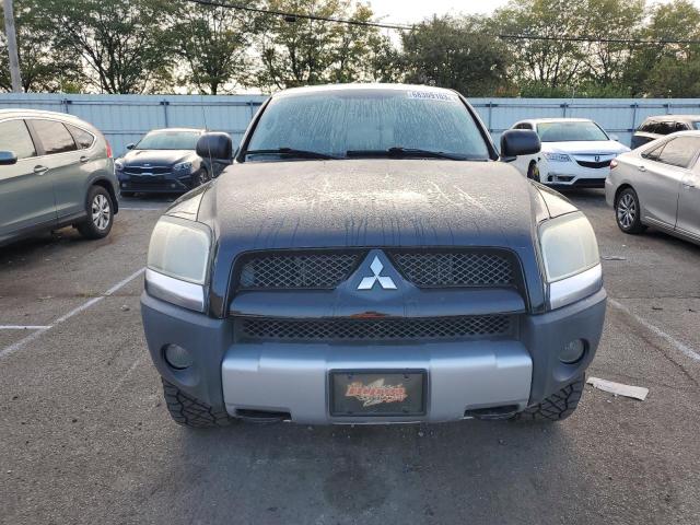 1Z7HT32N86S538340 - 2006 MITSUBISHI RAIDER DUROCROSS BLACK photo 5