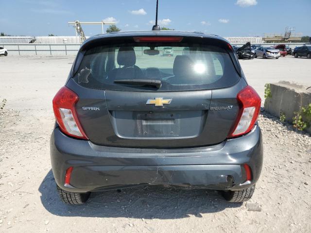 KL8CD6SA2JC466757 - 2018 CHEVROLET SPARK 1LT رمادي صورة 6
