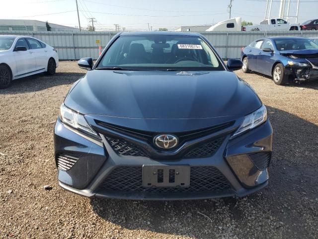 4T1G11AK4LU949061 - 2020 TOYOTA CAMRY SE BLUE photo 5