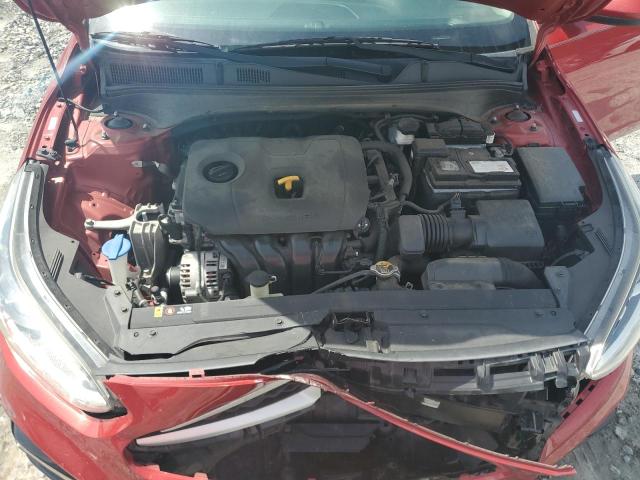 3KPF24AD8KE064133 - 2019 KIA FORTE FE RED photo 11