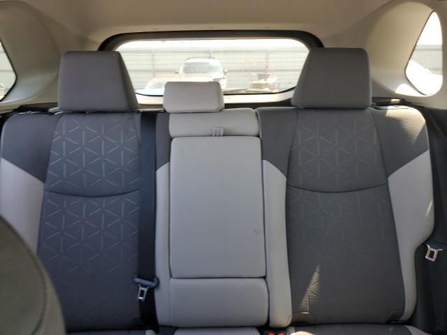 2T3P1RFV5MW155907 - 2021 TOYOTA RAV4 XLE WHITE photo 10