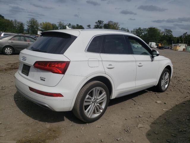 WA1BNAFYXJ2084700 - 2018 AUDI Q5 PREMIUM PLUS WHITE photo 3