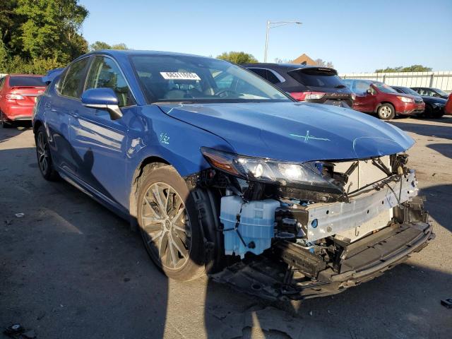 4T1G11AK1PU116517 - 2023 TOYOTA CAMRY SE NIGHT SHADE BLUE photo 4