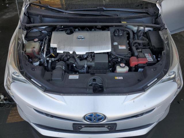 JTDKBRFU2J3068155 - 2018 TOYOTA PRIUS ვერცხლისფერი ფოტო 11