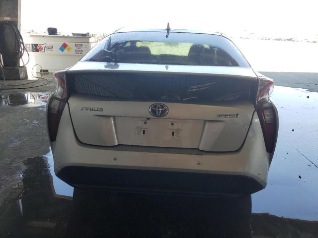 JTDKBRFU2J3068155 - 2018 TOYOTA PRIUS ვერცხლისფერი ფოტო 6
