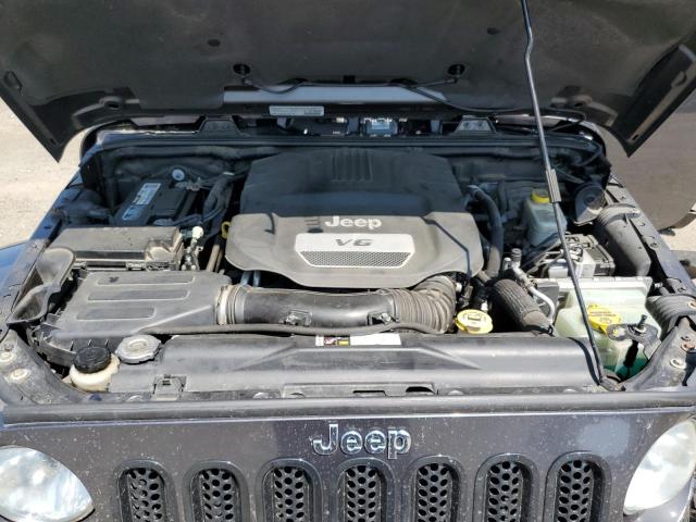 1C4HJWEG2EL283399 - 2014 JEEP WRANGLER UNLIMITED SAHARA GRAY photo 11