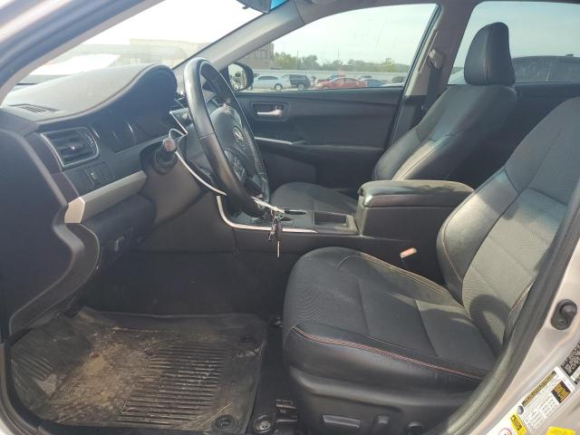 4T1BF1FK3GU565542 - 2016 TOYOTA CAMRY LE فضي صورة 7