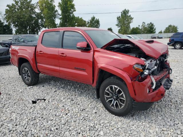 3TMCZ5AN5NM526221 - 2022 TOYOTA TACOMA DOUBLE CAB RED photo 4