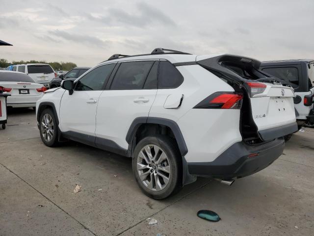 2T3C1RFV1KW047909 - 2019 TOYOTA RAV4 XLE PREMIUM WHITE photo 2