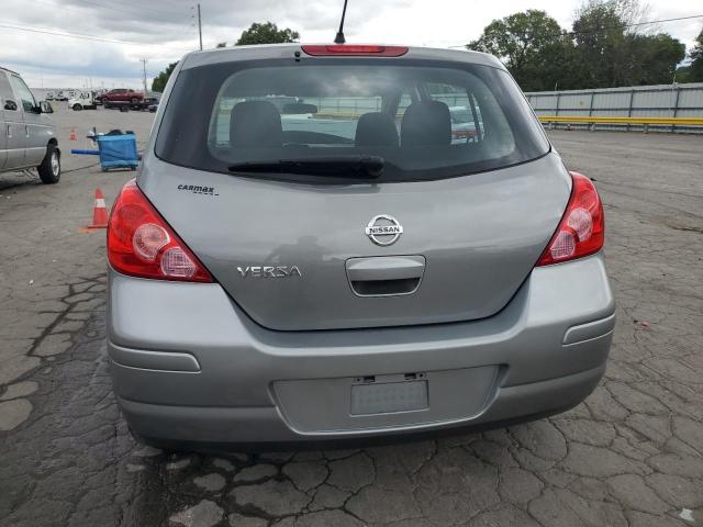 3N1BC1CP1CK278839 - 2012 NISSAN VERSA S GRAY photo 6