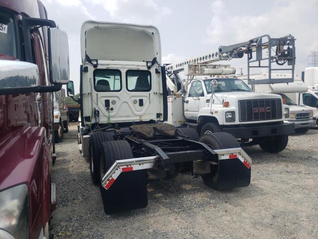 3AKJGBDV2FDGK7750 - 2015 FREIGHTLINER CASCADIA 1 WHITE photo 3