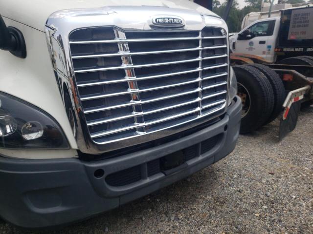3AKJGBDV2FDGK7750 - 2015 FREIGHTLINER CASCADIA 1 WHITE photo 9
