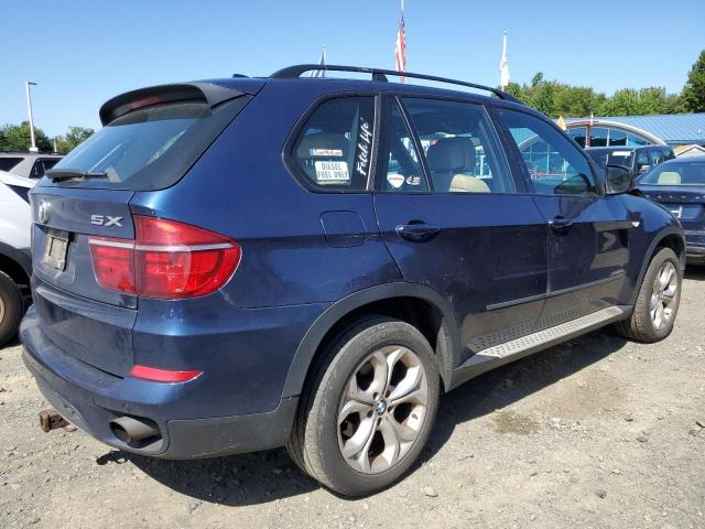 5UXZW0C59BL657683 - 2011 BMW X5 XDRIVE35D BLUE photo 3