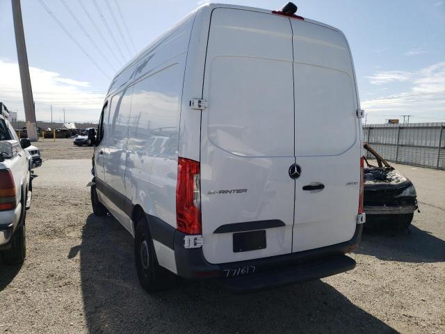 W1Y4EBHY9MT059895 - 2021 MERCEDES-BENZ SPRINTER 2500 WHITE photo 2
