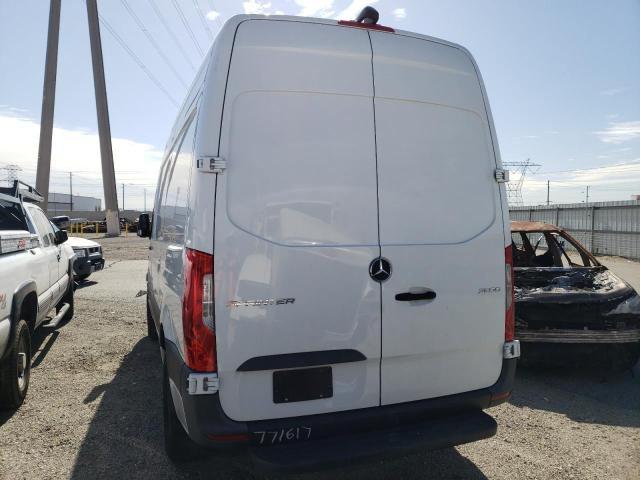 W1Y4EBHY9MT059895 - 2021 MERCEDES-BENZ SPRINTER 2500 WHITE photo 6