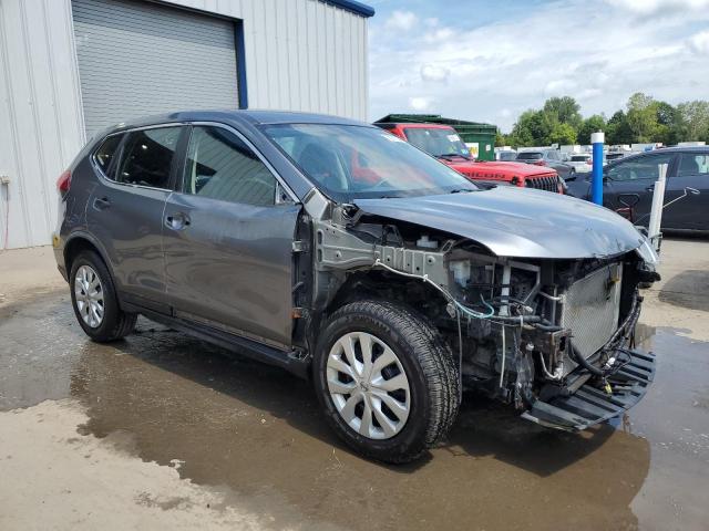 KNMAT2MV0JP583465 - 2018 NISSAN ROGUE S GRAY photo 4