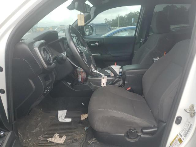 3TMAZ5CN0JM057179 - 2018 TOYOTA TACOMA DOUBLE CAB WHITE photo 7