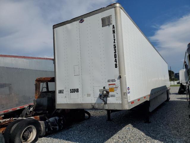 1UYVS2537J3319024 - 2018 UTILITY VS2DX თეთრი ფოტო 2