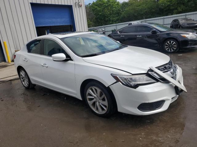 19UDE2F33JA003066 - 2018 ACURA ILX BASE WATCH PLUS WHITE photo 4